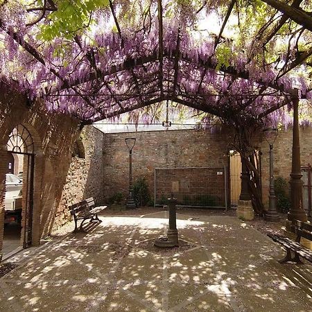 Apartamento La Casina Del Dazio - Perugia Centro Storico Exterior foto